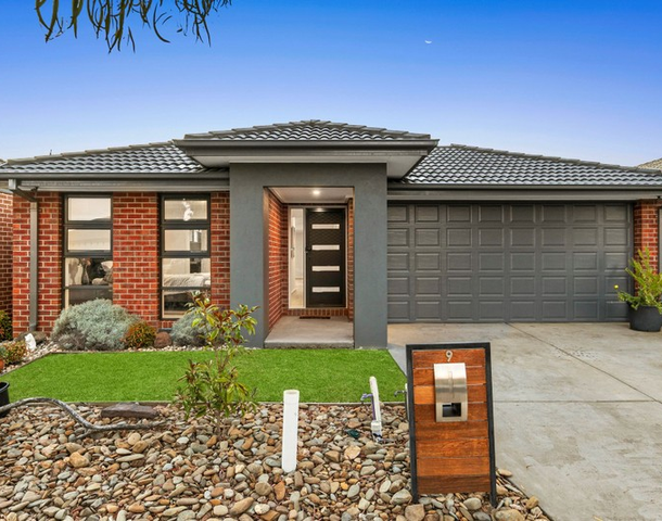 9 Motion Drive, Mount Duneed VIC 3217