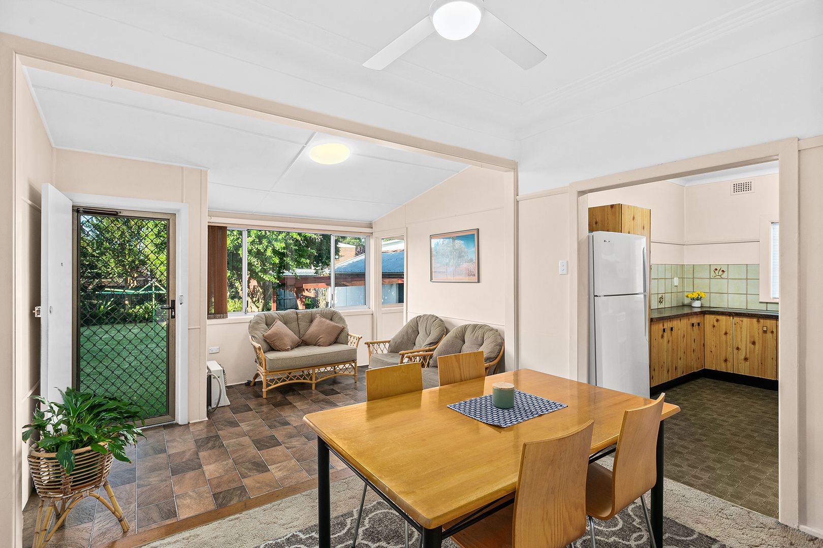 35 Central Road, Beverly Hills NSW 2209, Image 2