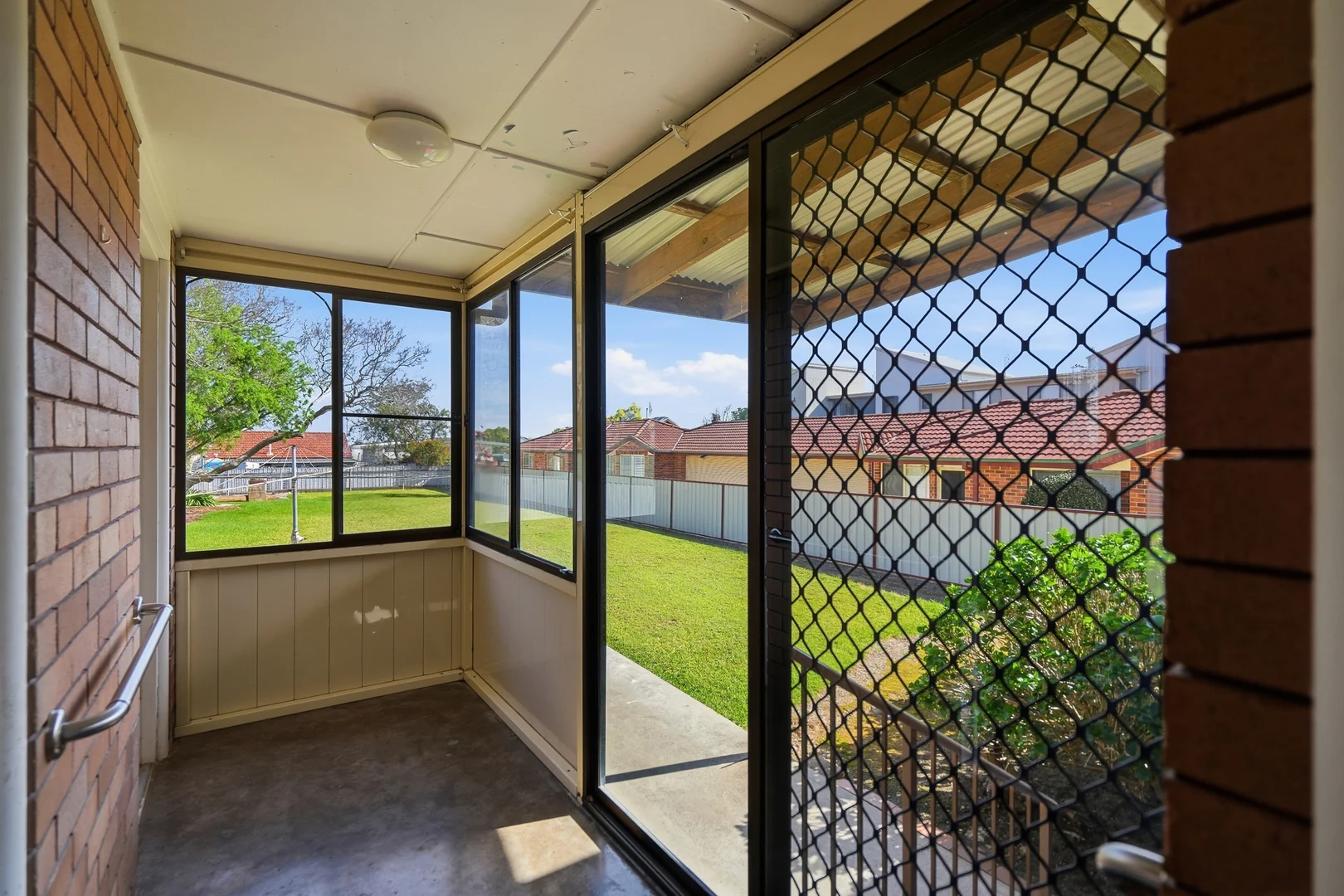 166 Kahibah Road, Charlestown NSW — StMate