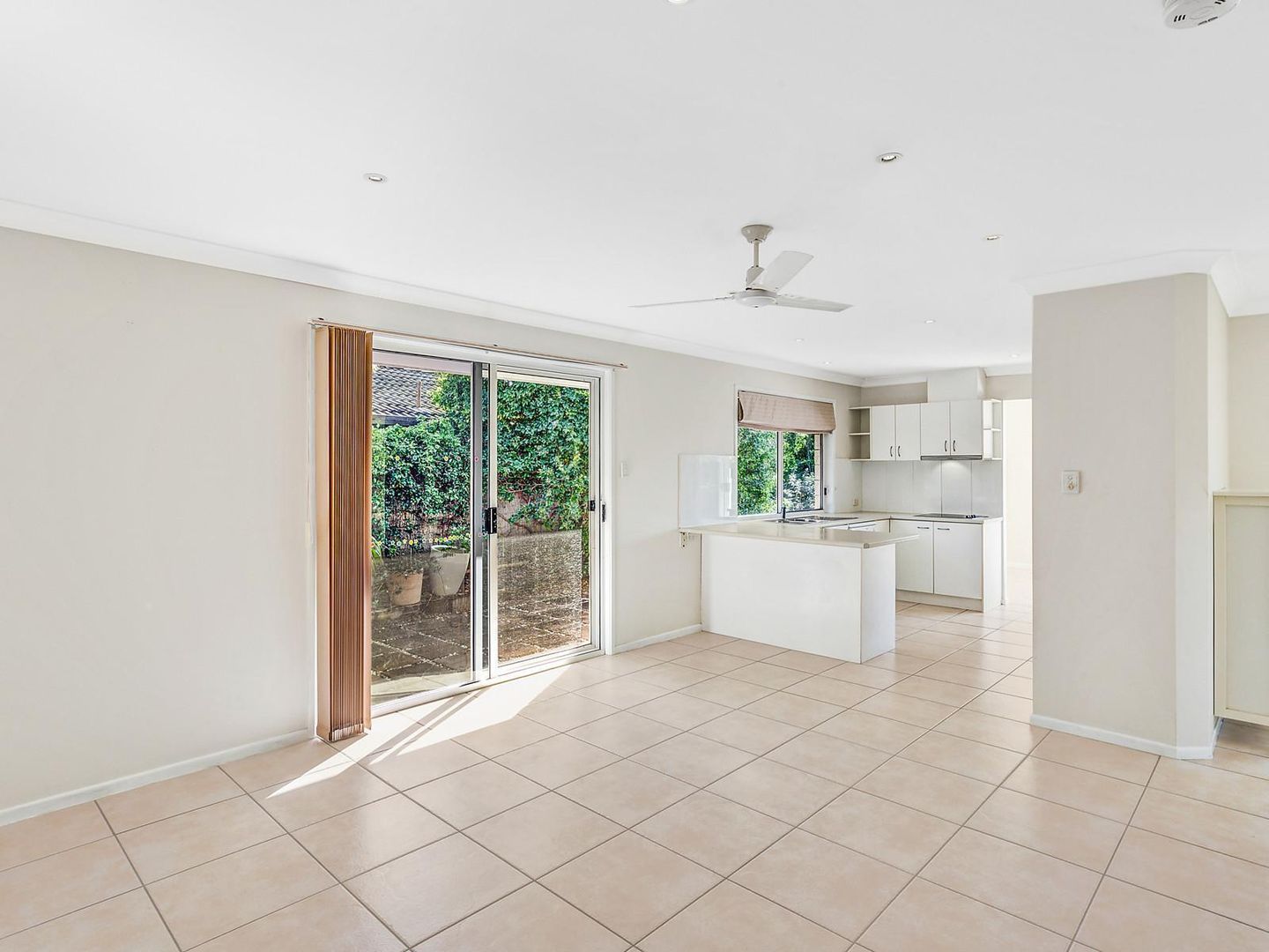 18 Dame Patti Drive, Sunrise Beach QLD 4567, Image 1