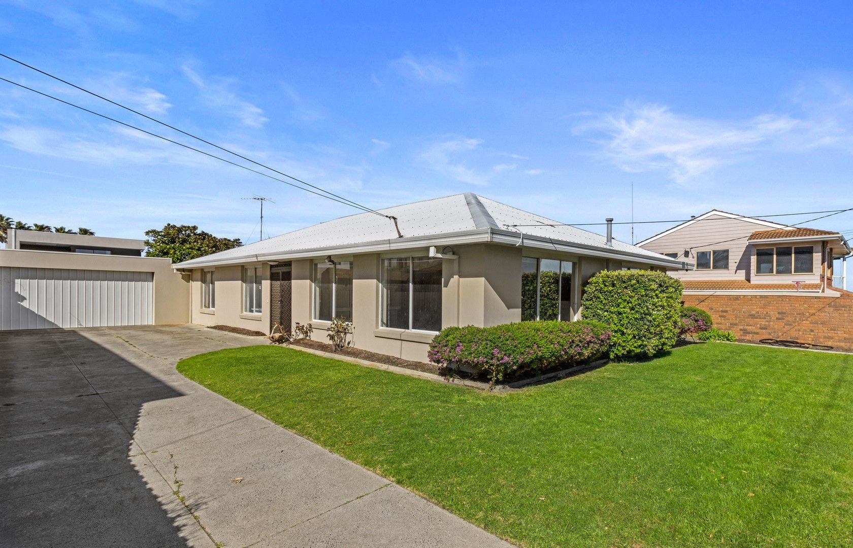 2 Rosella Road, Parkdale VIC 3195, Image 1