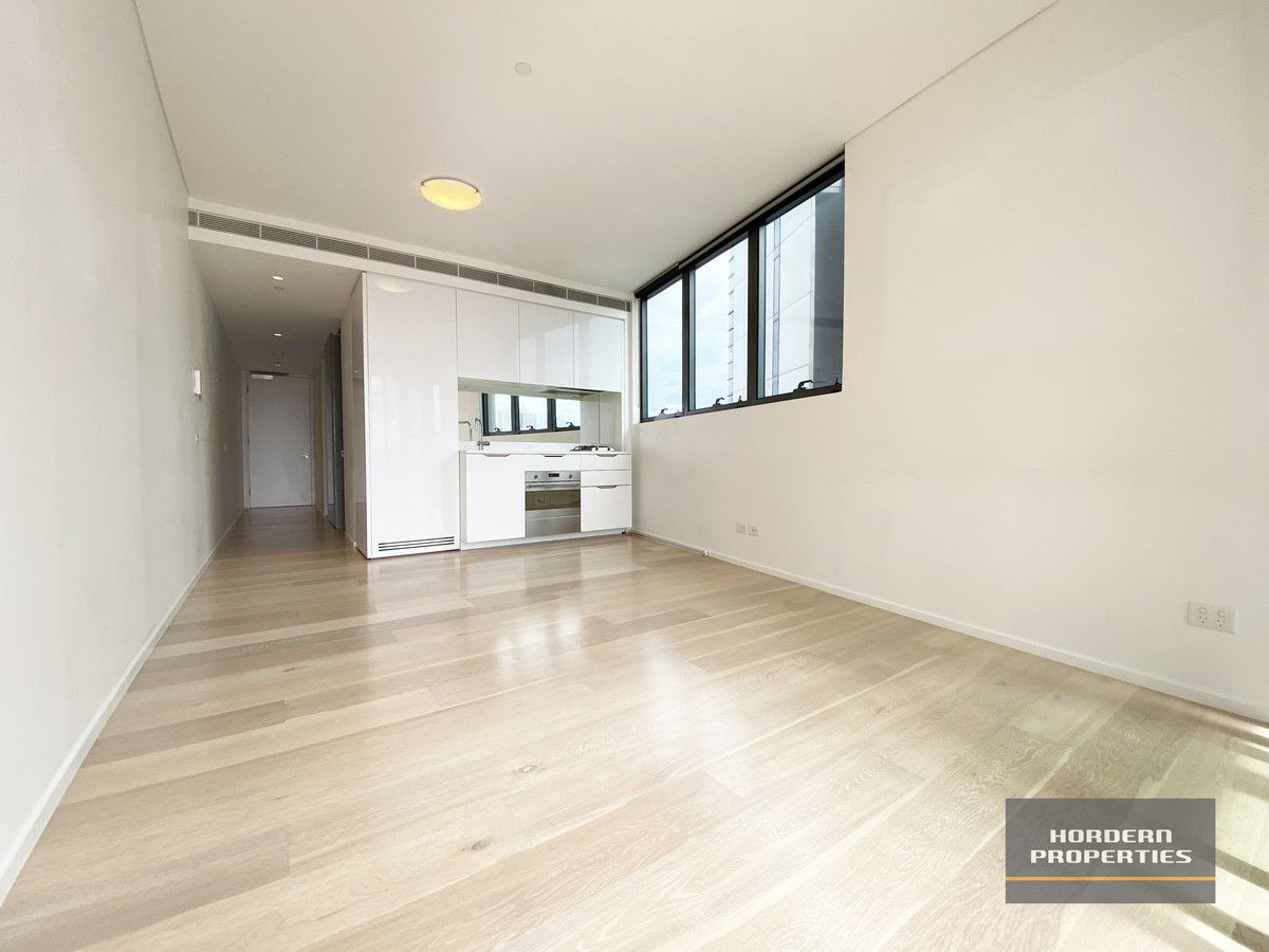 1 bedrooms Apartment / Unit / Flat in 1504/18 Park Lane CHIPPENDALE NSW, 2008