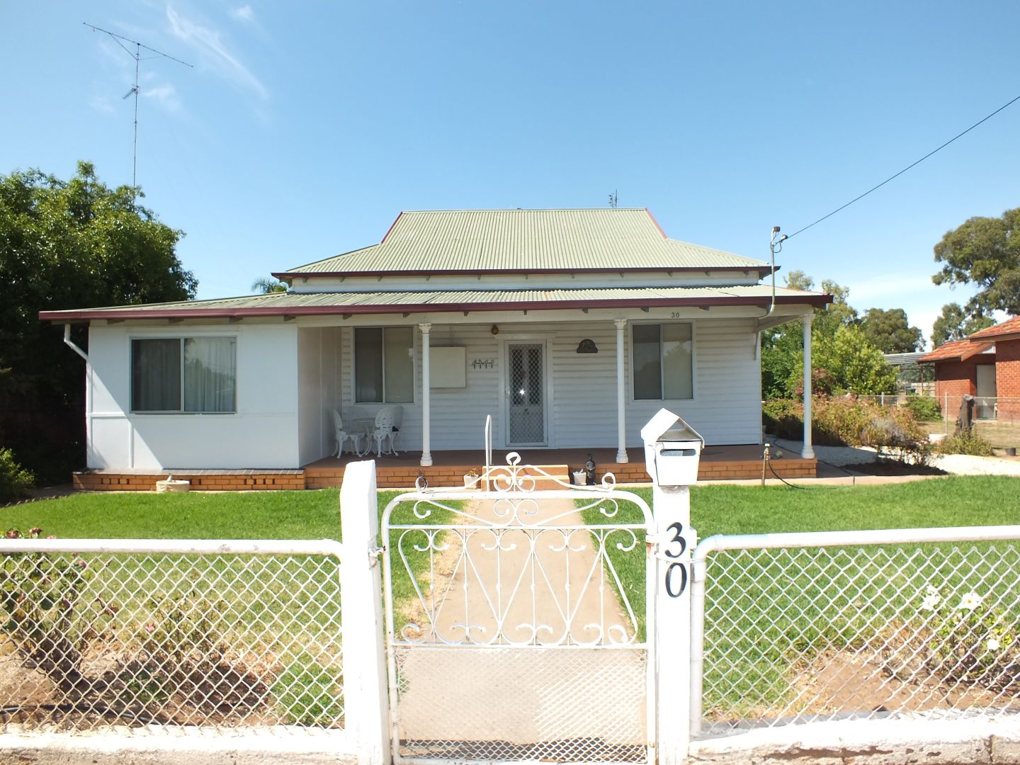 30 Main Street, West Wyalong Property History & Address Research Domain