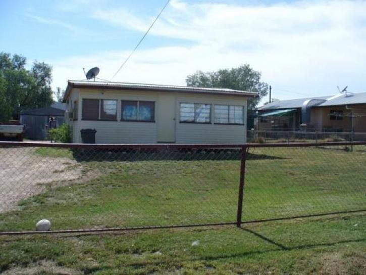 36 Quarrell Street, Julia Creek Property History & Address Research