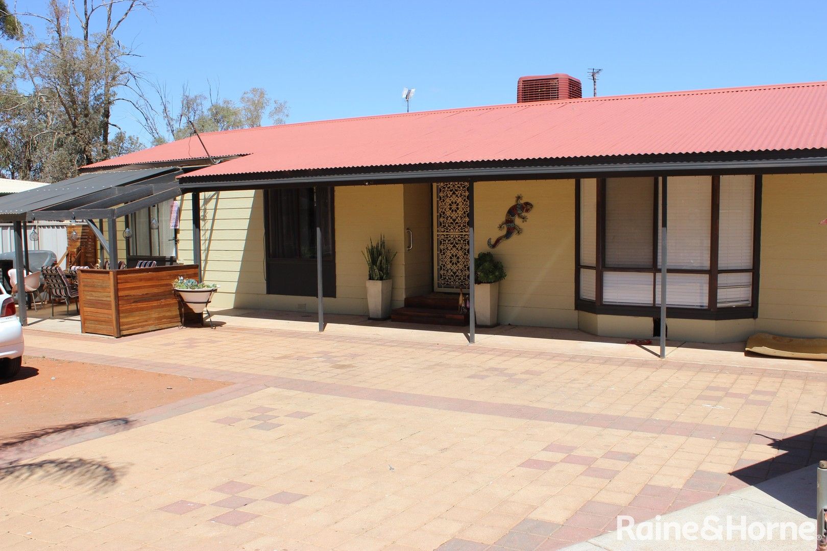 6 Rowe Court, Roxby Downs SA 5725, Image 0