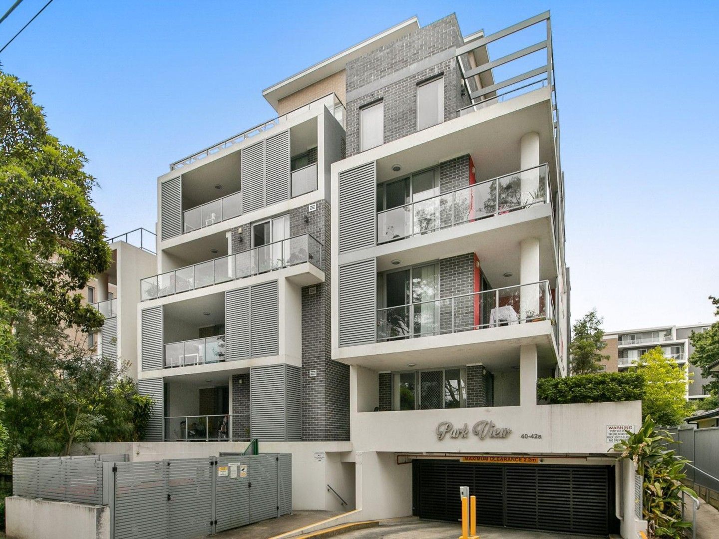 2 bedrooms Apartment / Unit / Flat in 38/40 Park Avenue WAITARA NSW, 2077