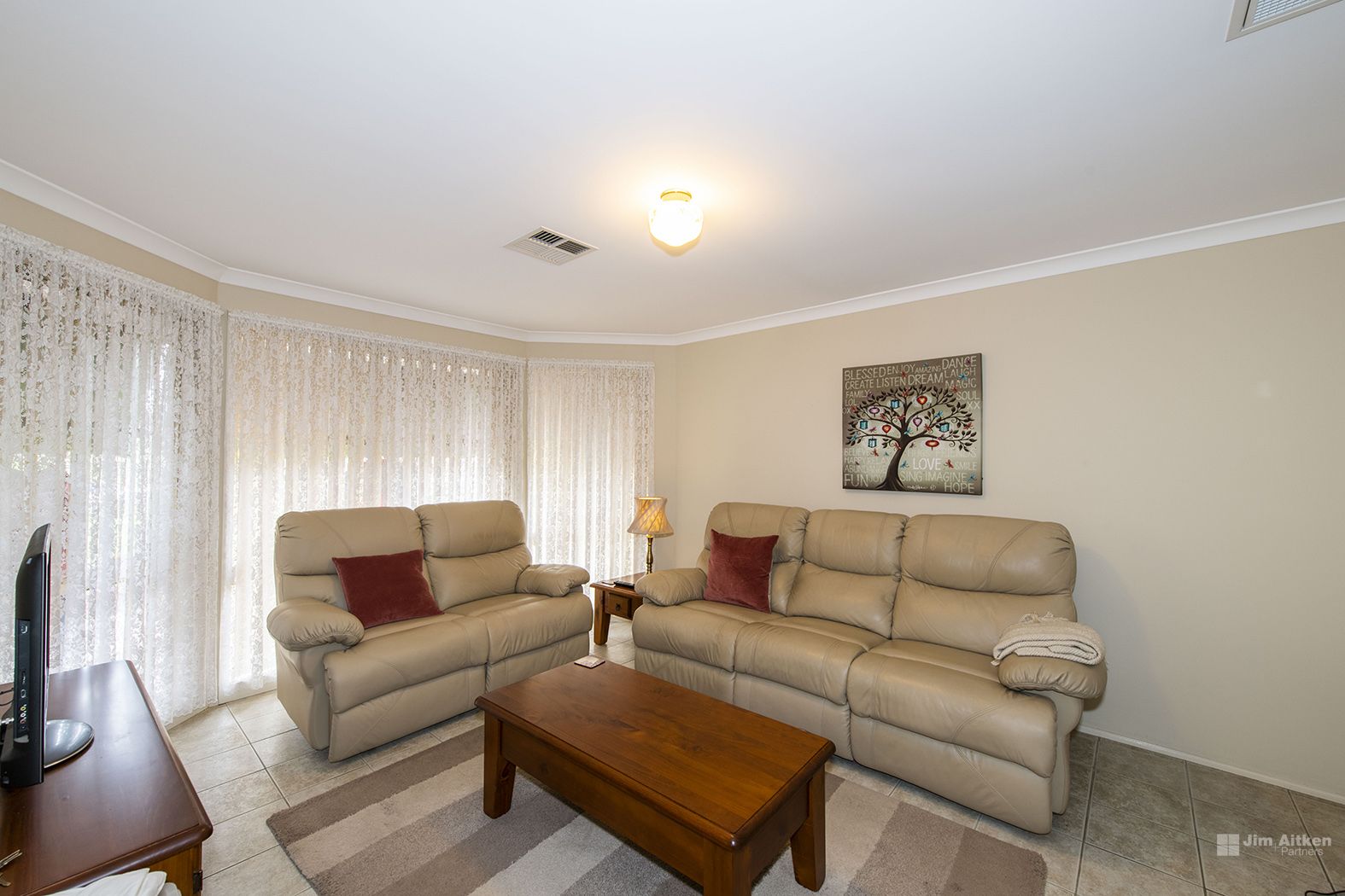 2035-2037 The Northern Road, Glenmore Park NSW 2745, Image 2