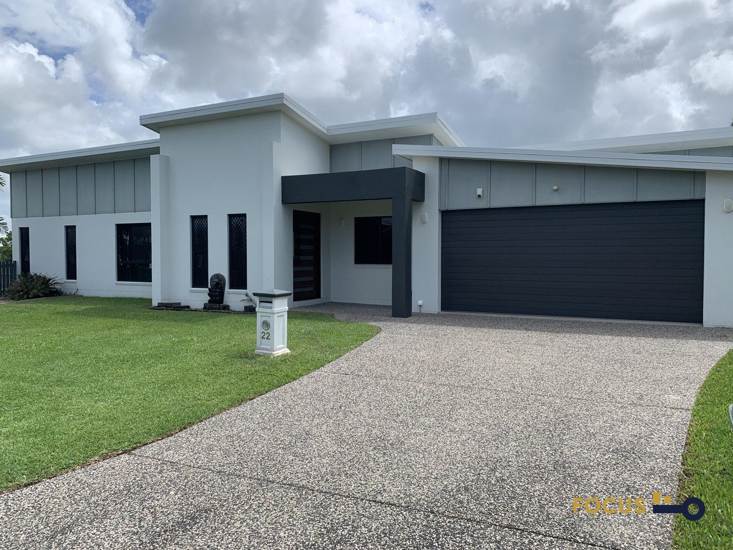 4 bedrooms House in 22 Sonoran Street RURAL VIEW QLD, 4740