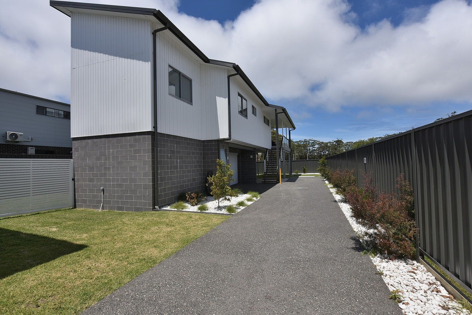 5 bedrooms Townhouse in 124b Jacobs Drive SUSSEX INLET NSW, 2540