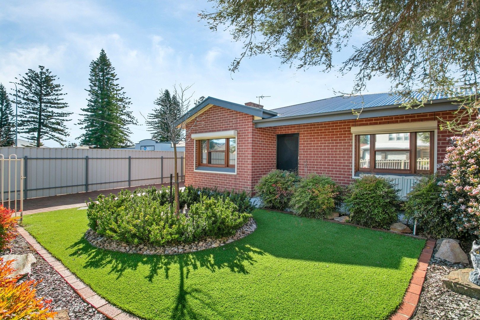 1 Gosse Avenue, Glenelg North SA 5045, Image 0