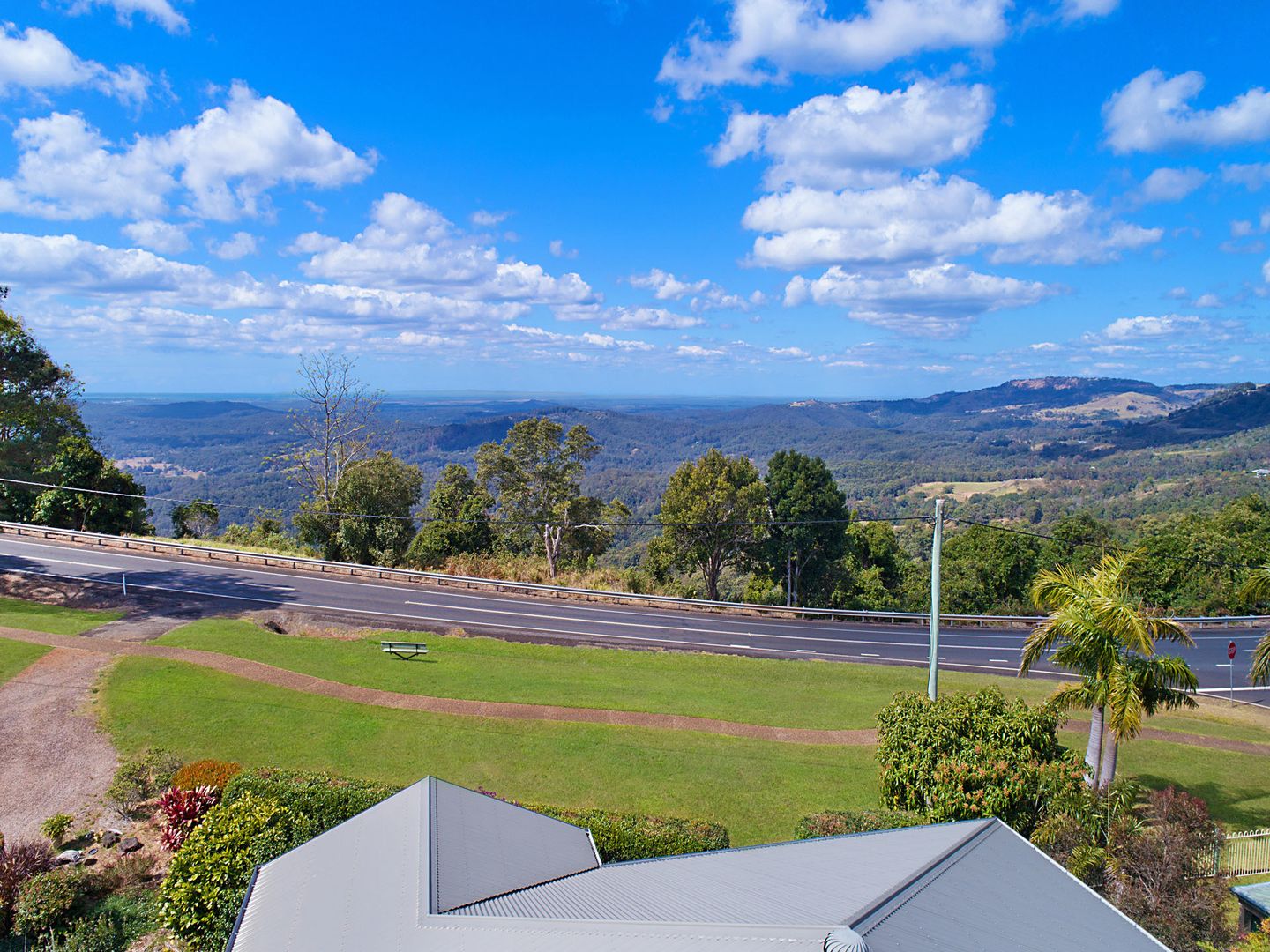 4 Frangipanni Ct, Montville QLD 4560, Image 2