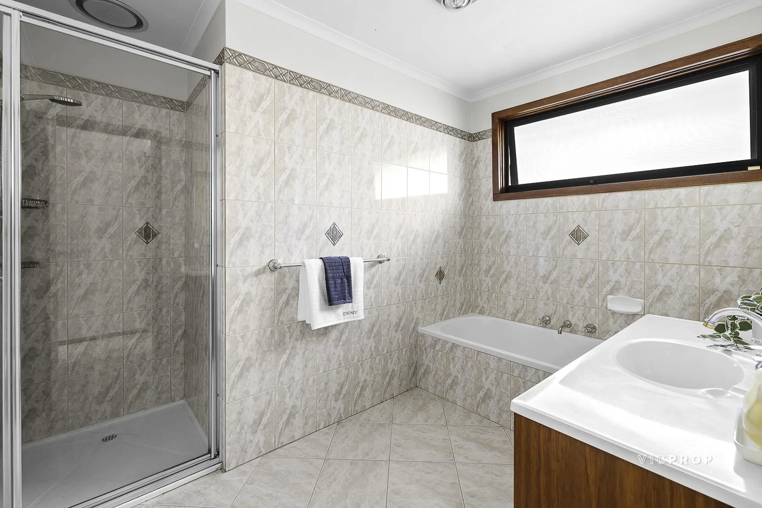 Additional image 15 of 6 Birchgrove Crescent, Templestowe VIC 3106