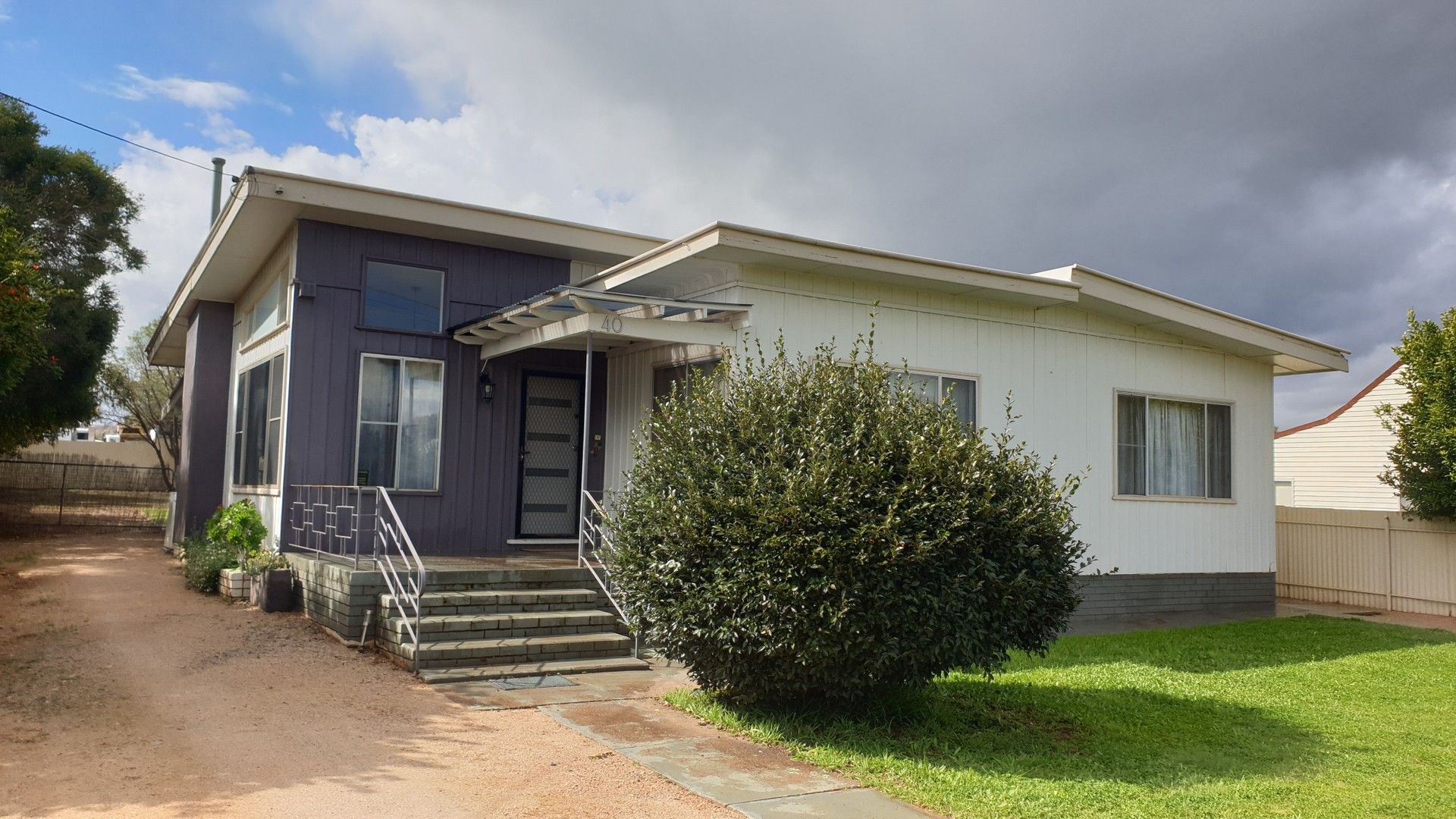 3 bedrooms House in 40 Webb Street PARKES NSW, 2870