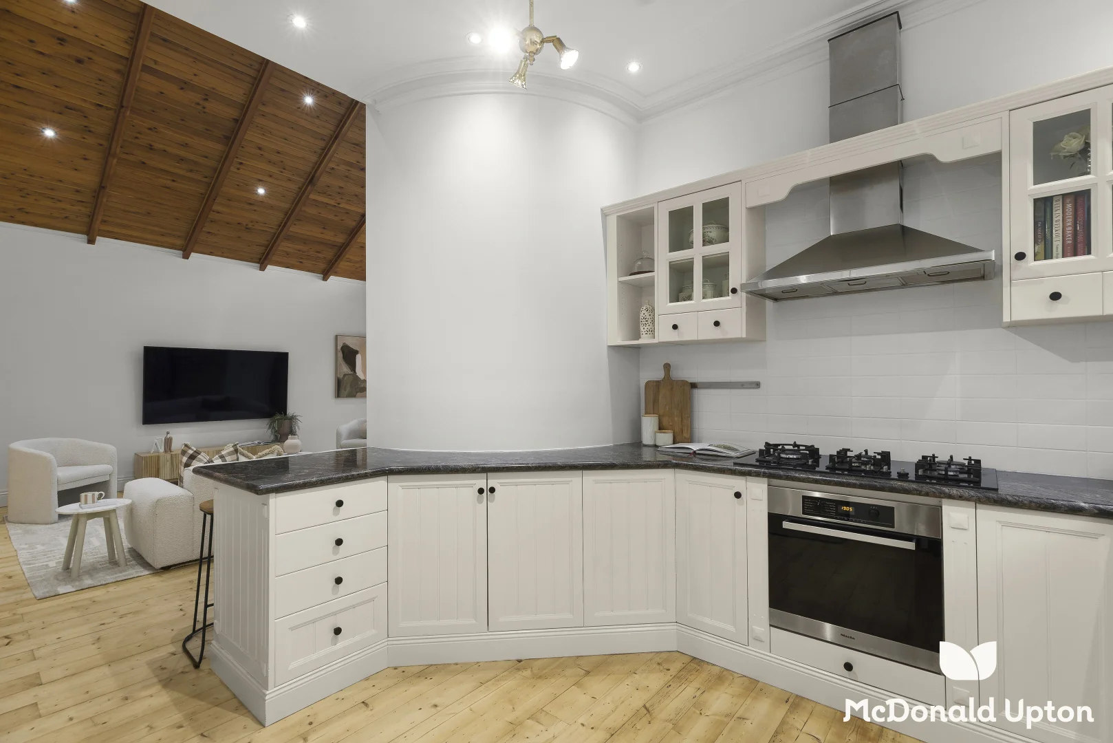 Additional image 5 of 41 William Street, Essendon VIC 3040