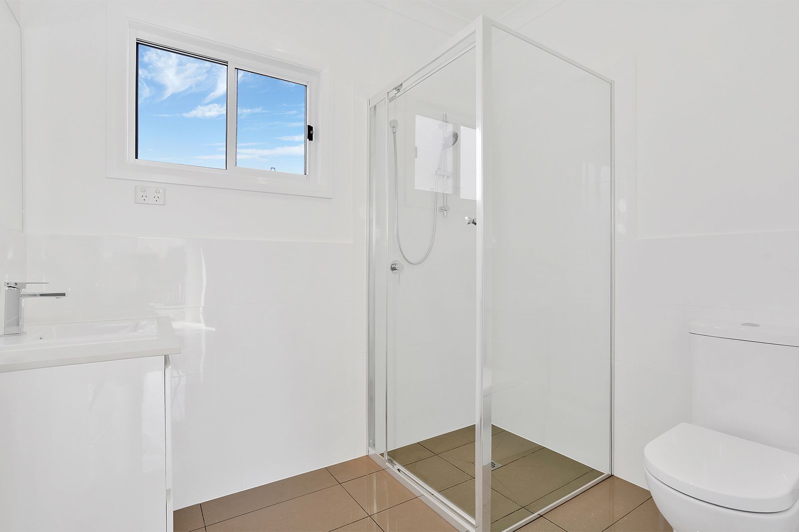 2 bedrooms House in 25A Kentwell Street BAULKHAM HILLS NSW, 2153