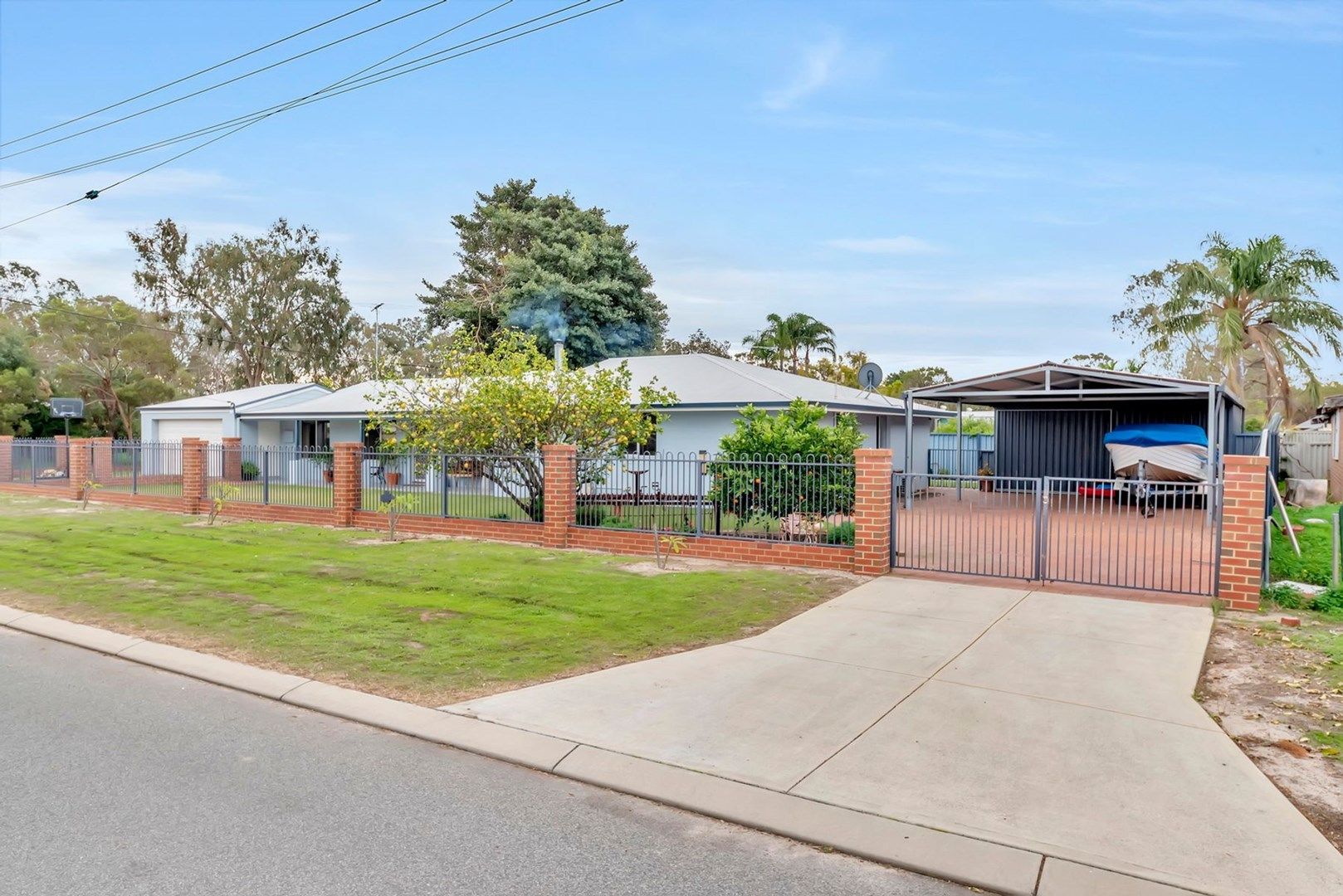 2 Cabarita Way, North Yunderup WA 6208, Image 0