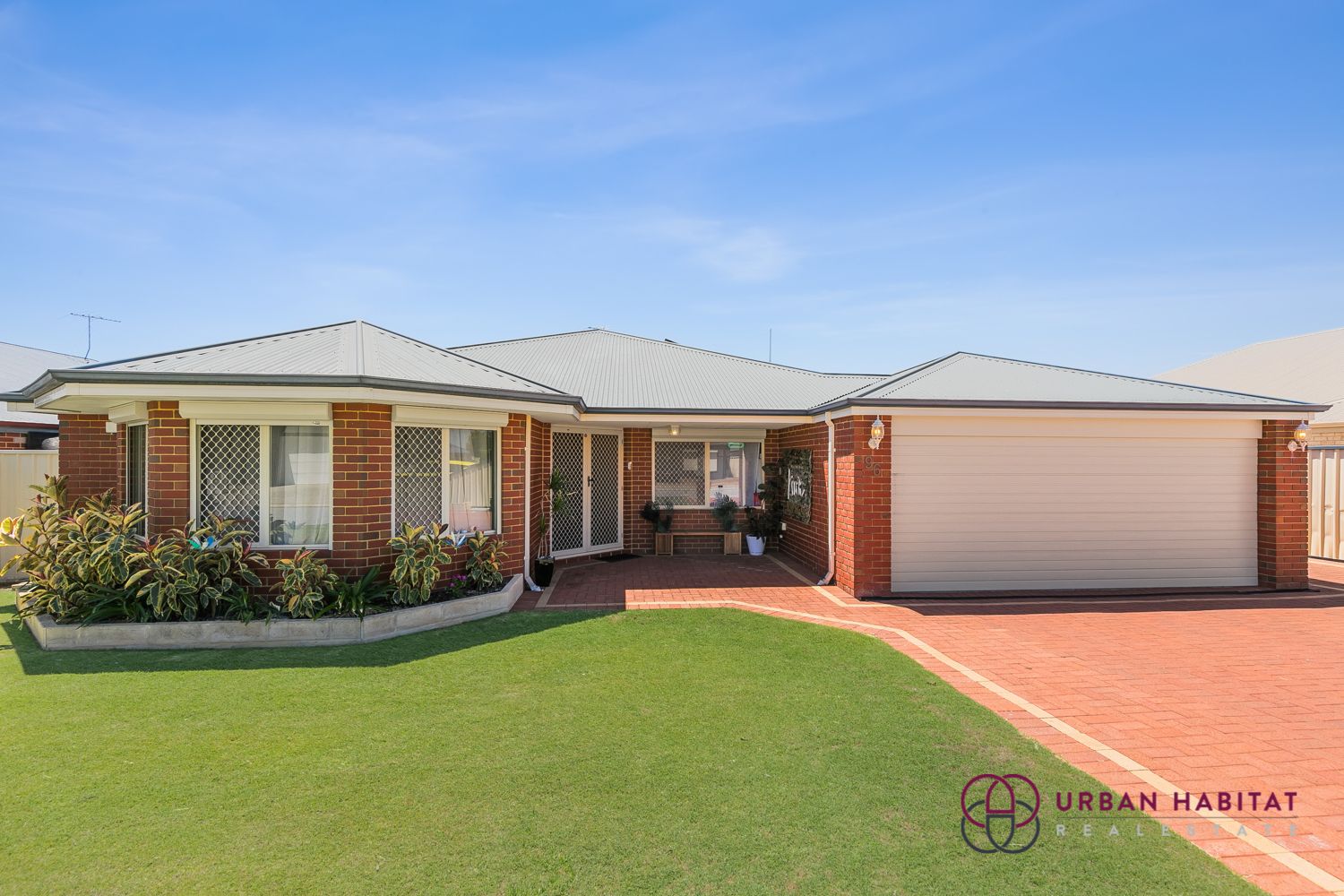 4 bedrooms House in 96 Centennial Avenue BERTRAM WA, 6167