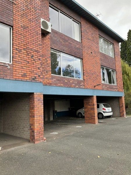 1 bedrooms Apartment / Unit / Flat in 9/52 Queen Street SANDY BAY TAS, 7005