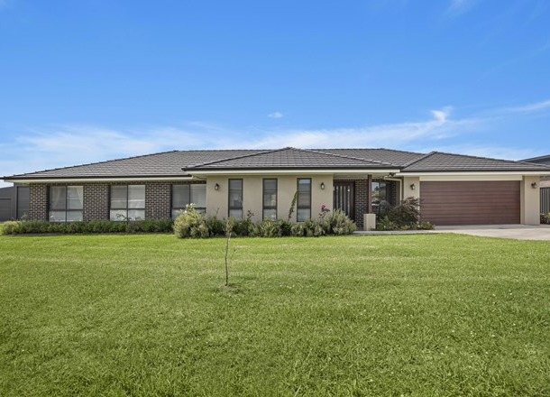 32 Lloyd Street, Macksville NSW 2447