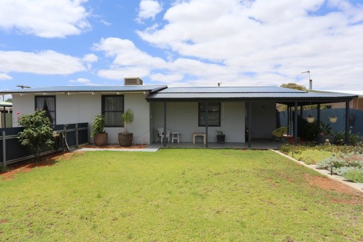 26 Grevillea Cres, Kambalda West WA 6442, Image 0