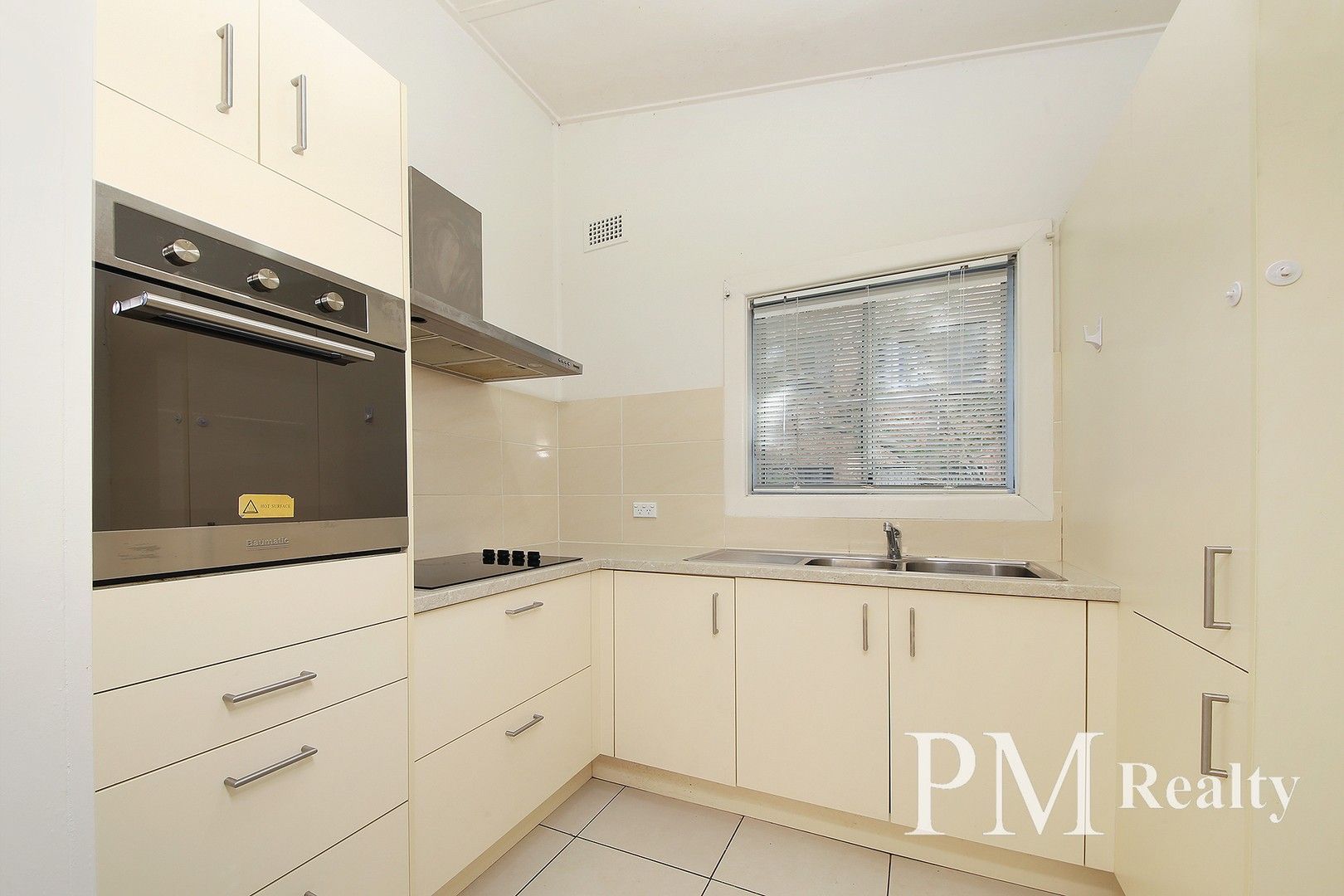 3 bedrooms House in 189 Chapel Rd BANKSTOWN NSW, 2200