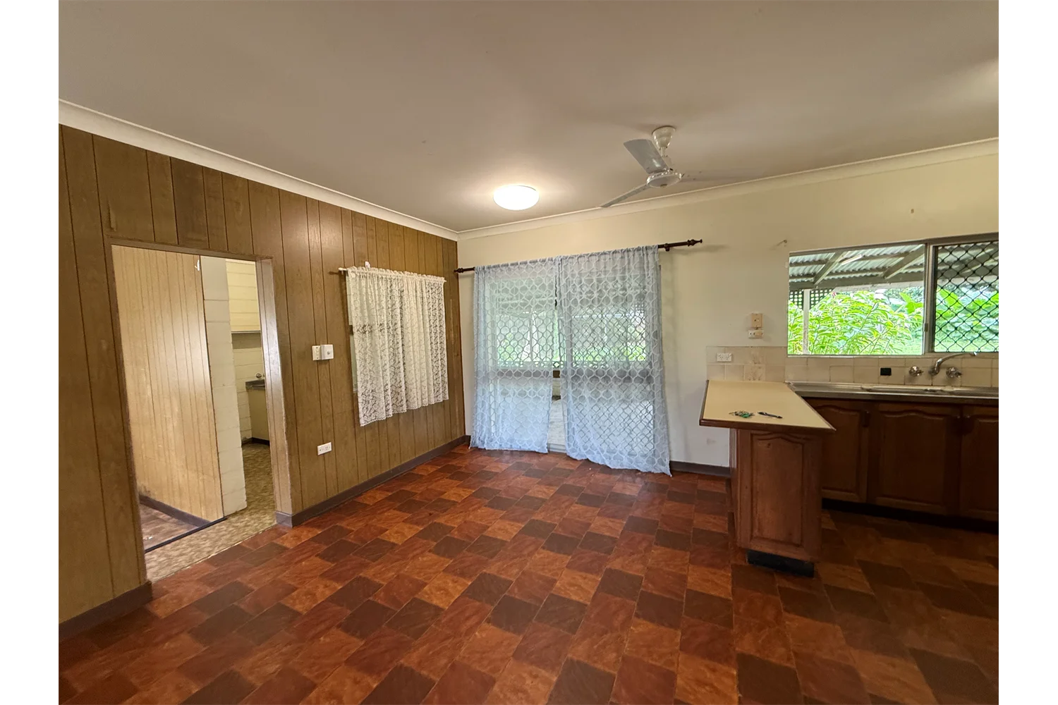 Additional image 12 of Edmonton QLD 4869