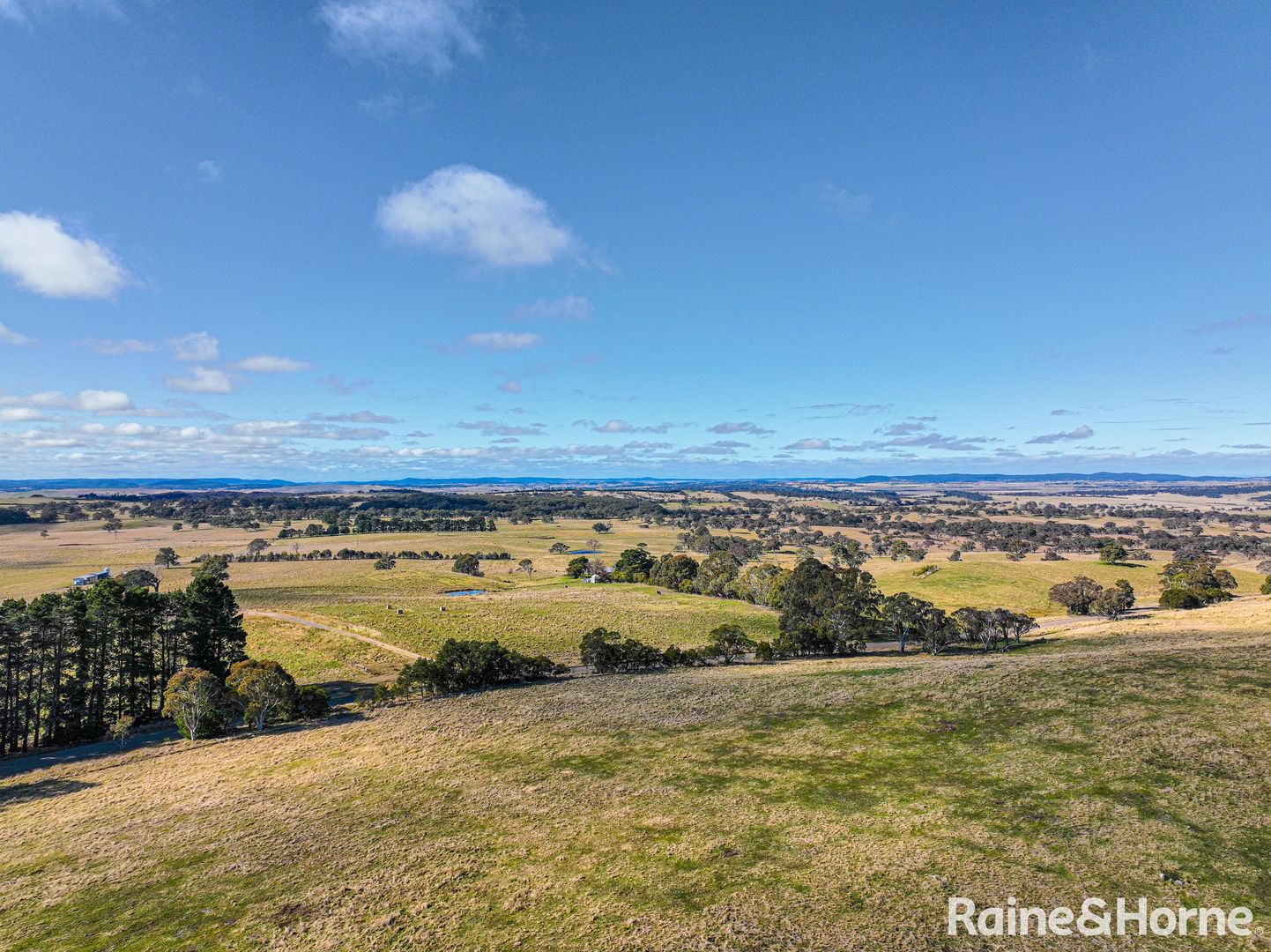 625 Mullins Creek Road, Gurrundah NSW 2581, Image 2