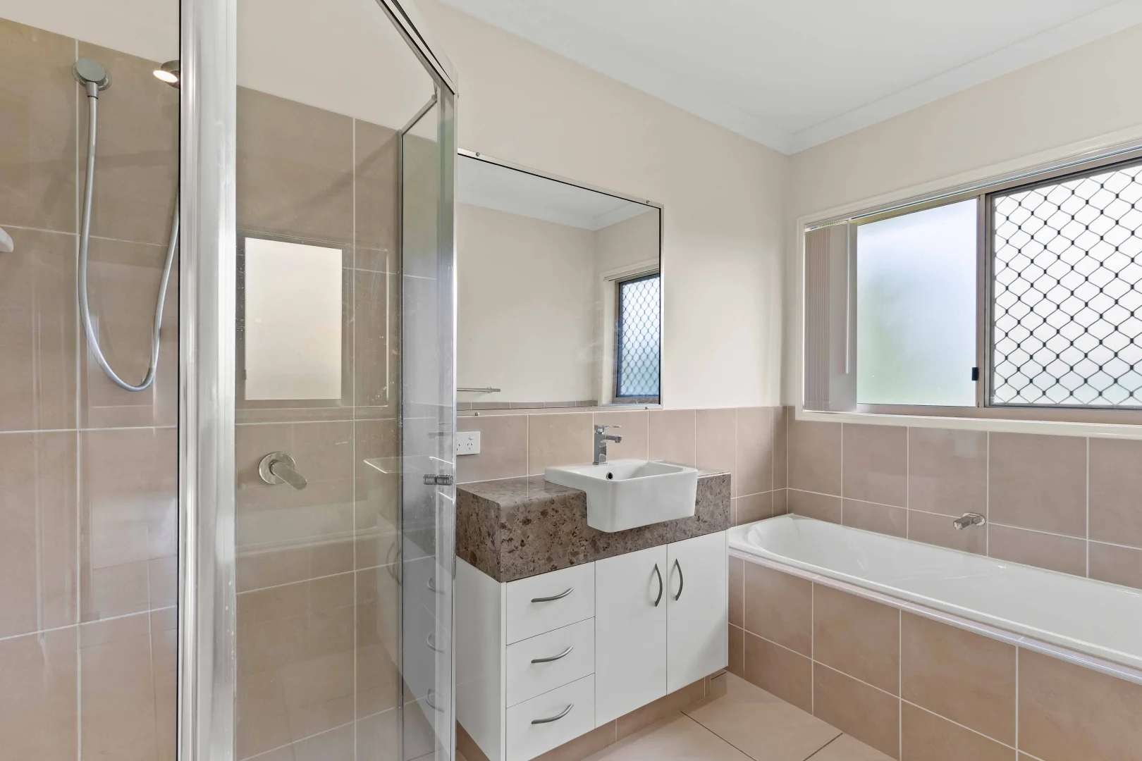 Additional image 3 of 1 Kingfisher Drive, Oakhurst QLD 4650