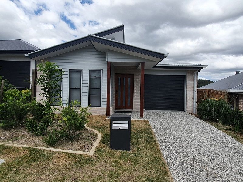3 bedrooms House in 21 Lapwing Drive BAHRS SCRUB QLD, 4207