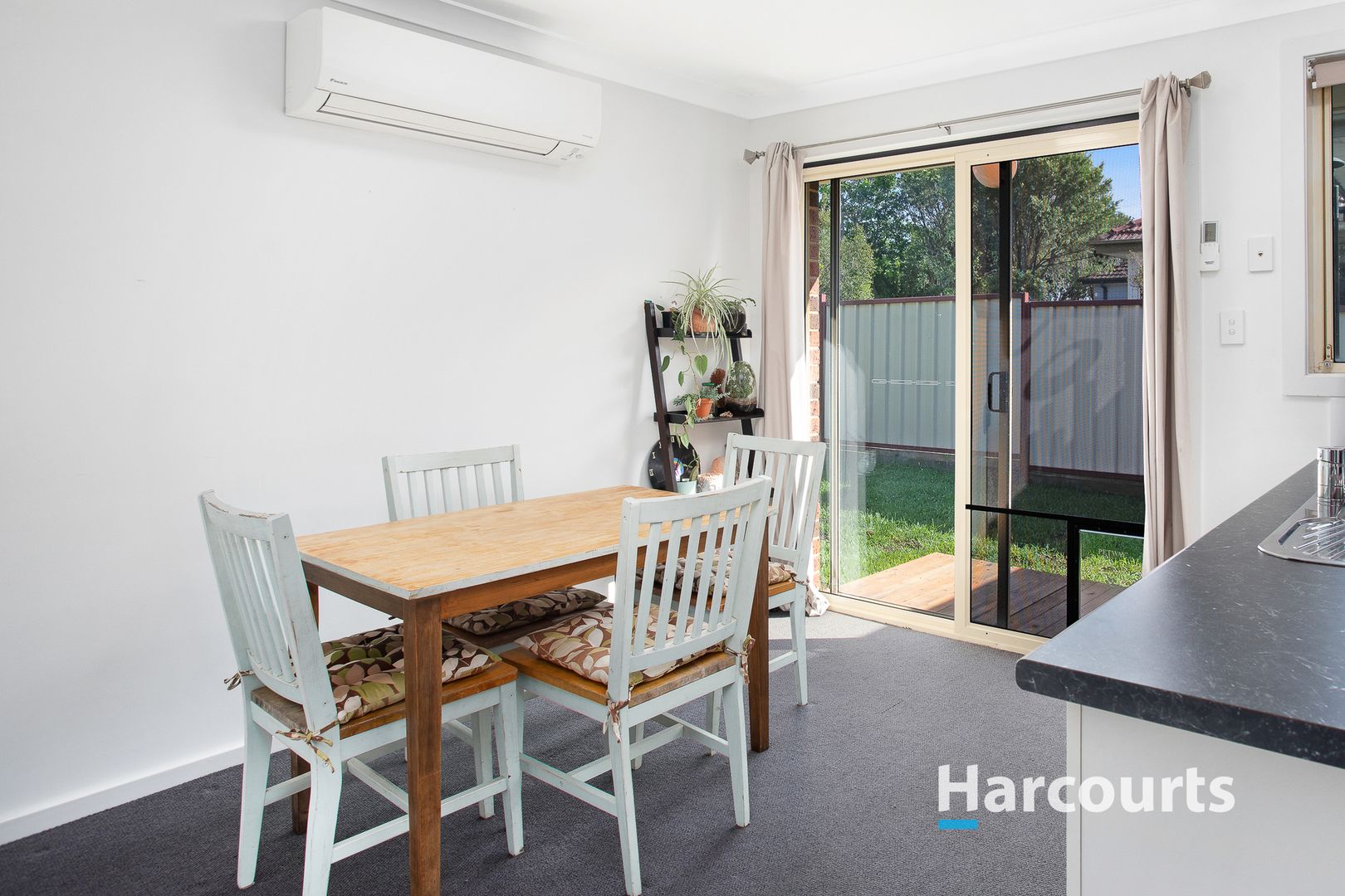 1/325 Sandgate Road, Shortland NSW 2307, Image 2