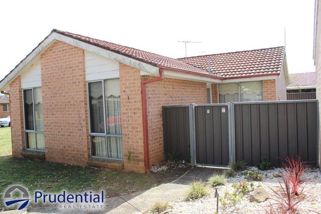 Picture of 1/11 Mundarda Place, ST HELENS PARK NSW 2560