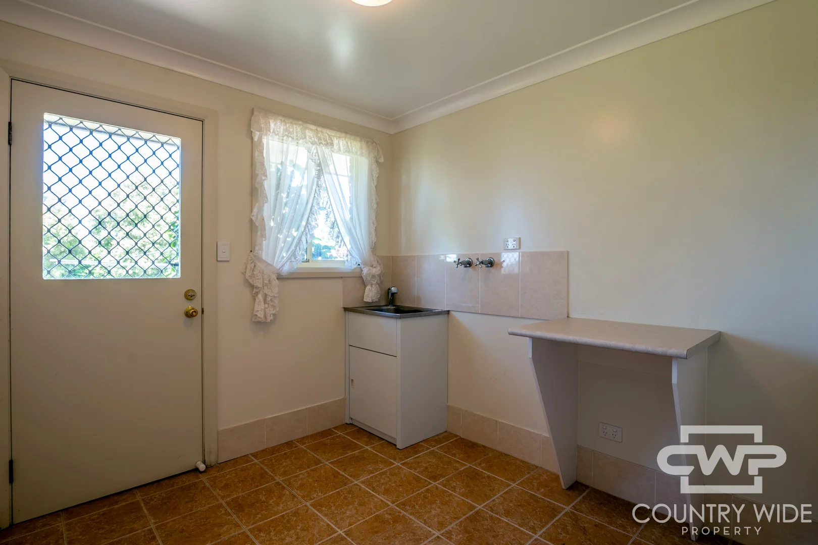 Additional image 17 of 8 Elm Street, Guyra NSW 2365