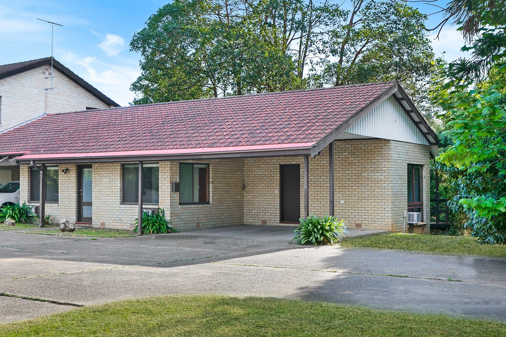 3 bedrooms Semi-Detached in 2/714B Pennant Hills Road CARLINGFORD NSW, 2118