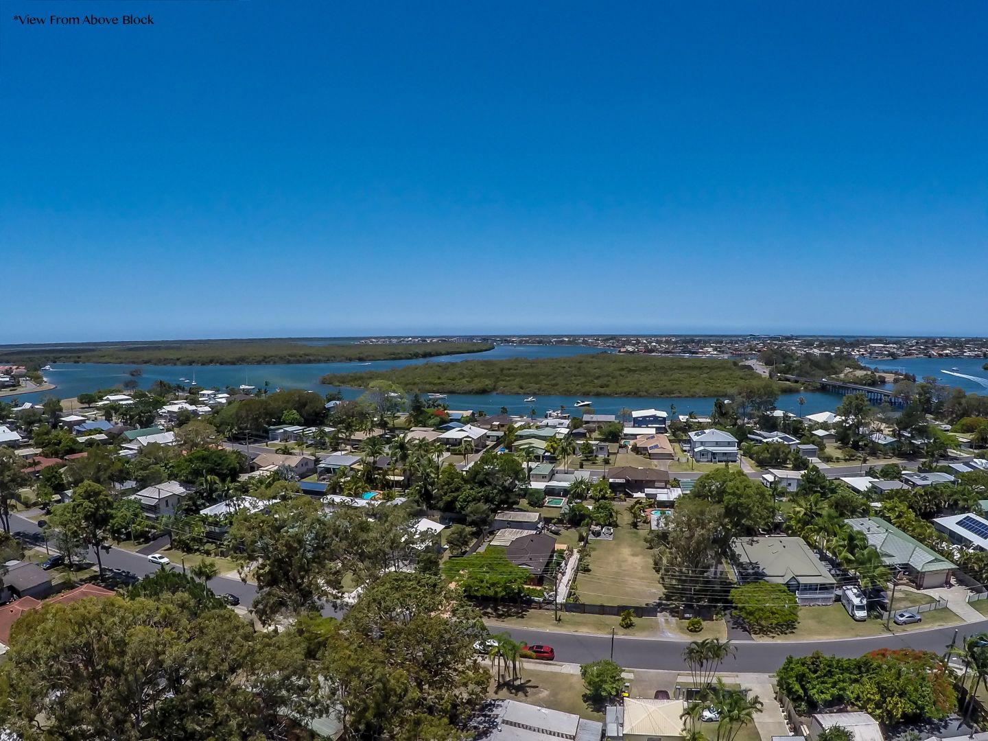 53 Crescent Avenue, Hope Island QLD 4212, Image 2