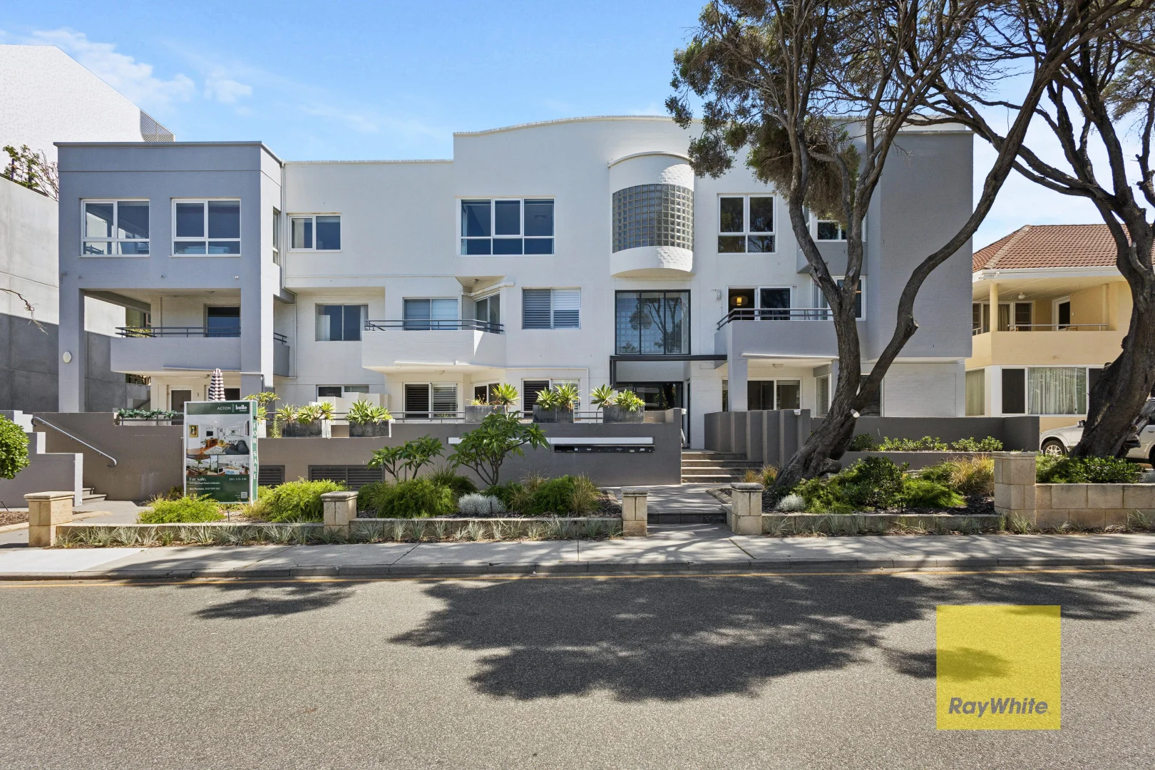 Additional image 16 of 6/4 Warnham Road, Cottesloe WA 6011