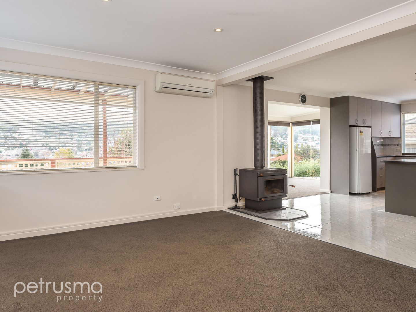 6 Sunnyside Road, Lindisfarne TAS 7015, Image 2