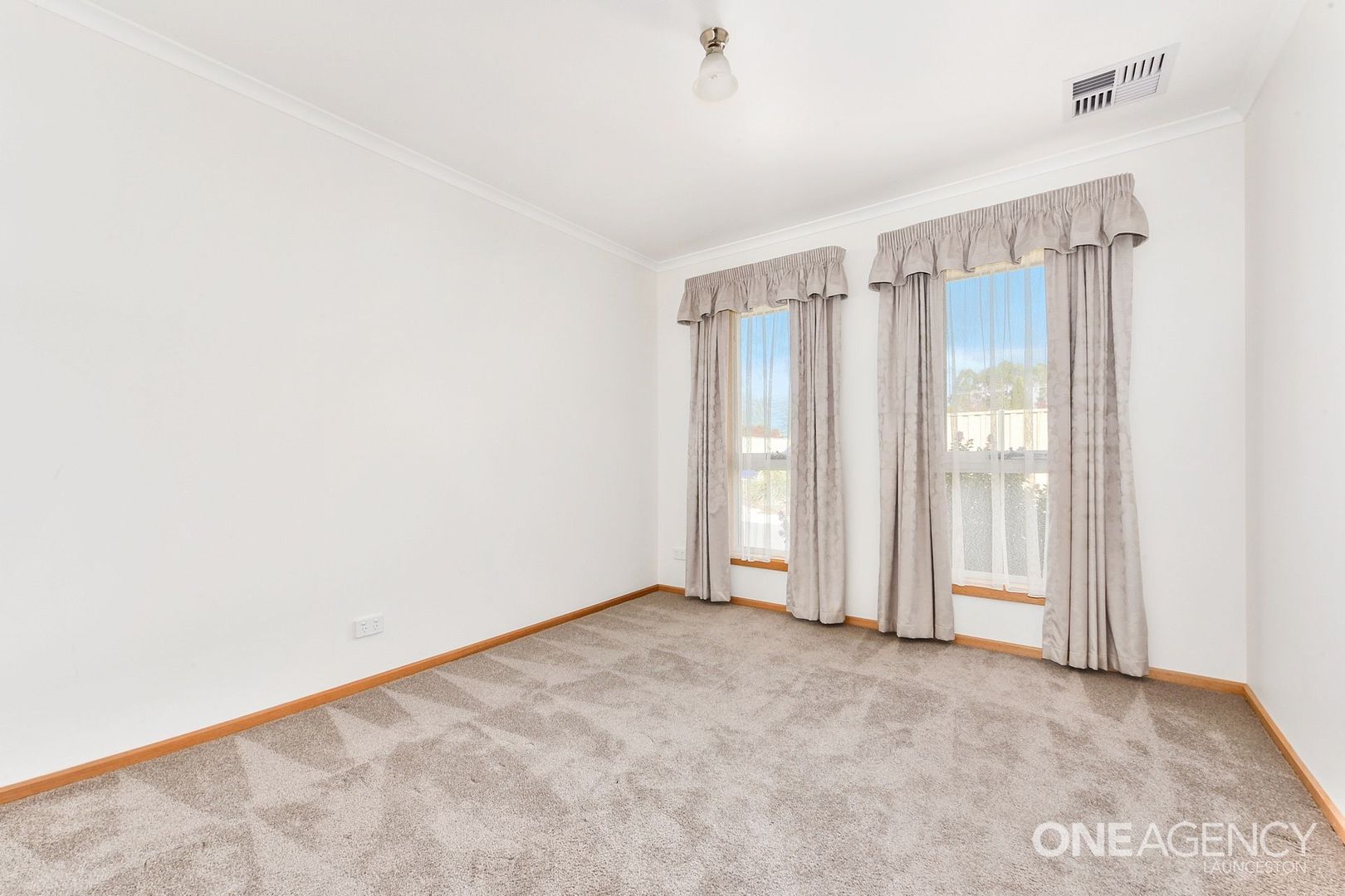 6/5 Quamby Street, Westbury TAS 7303, Image 2