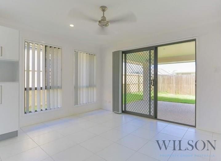 2/22 Apple Circuit, Griffin QLD 4503, Image 1