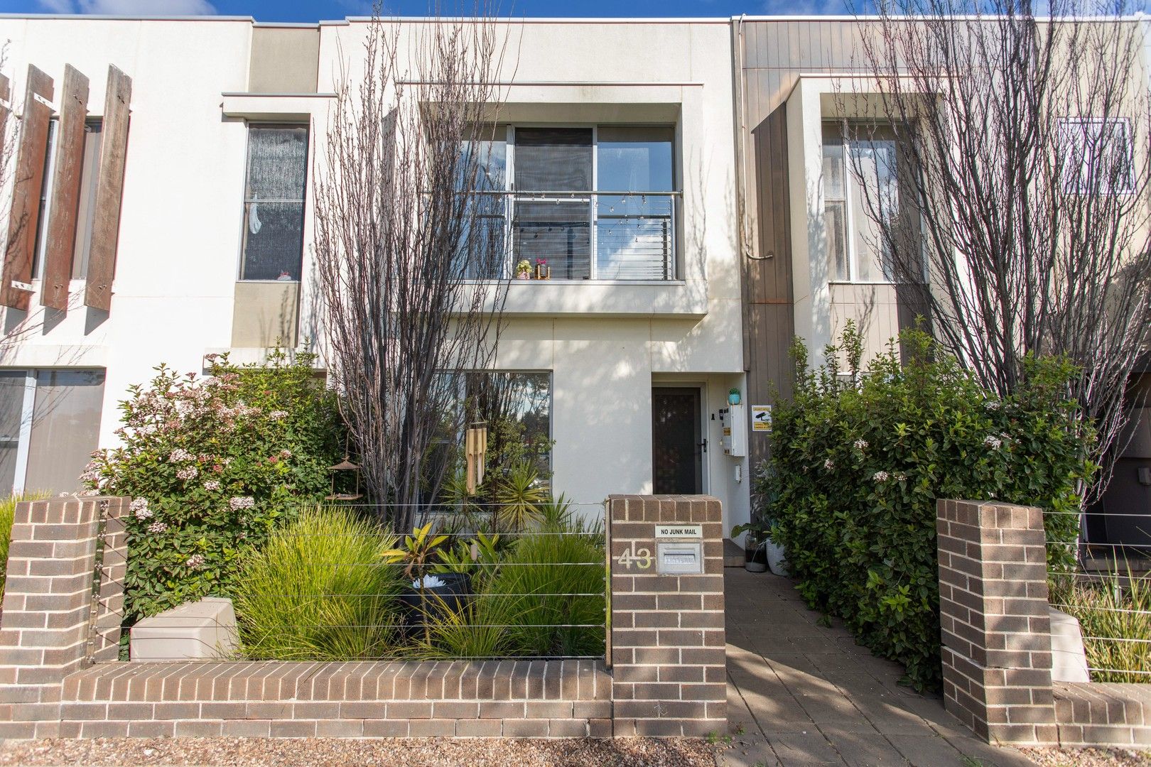 3 bedrooms Townhouse in 43 St Clair Avenue ST CLAIR SA, 5011