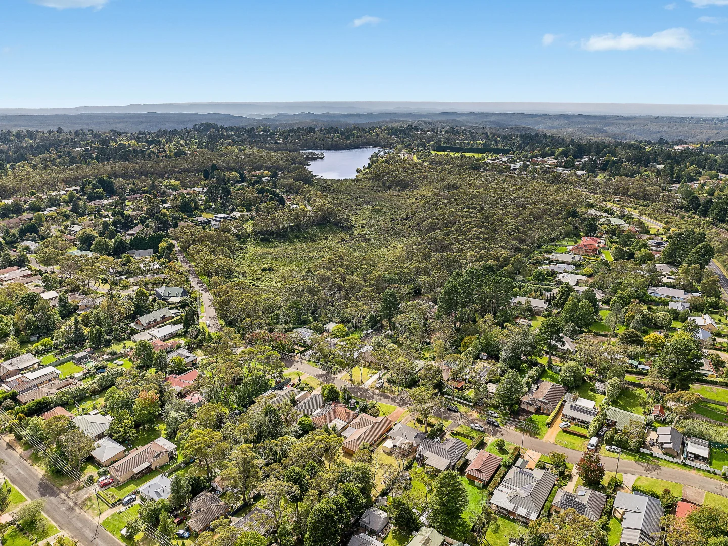 Additional image 10 of 14 Canberra Street, Wentworth Falls NSW 2782