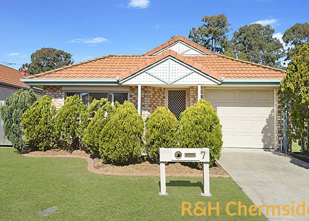7 Athabasca Close, Wavell Heights QLD 4012
