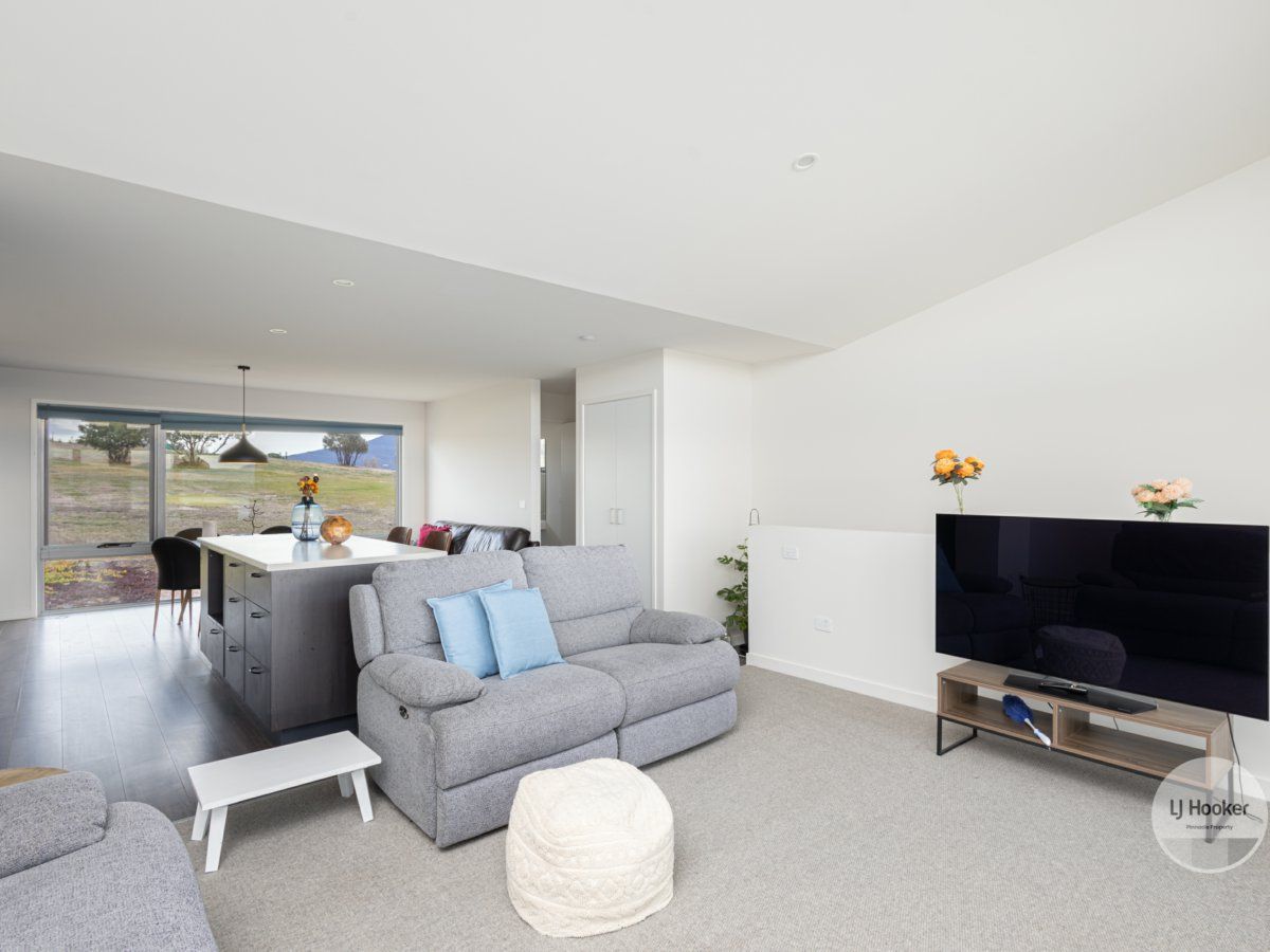 33/1B Bournville Crescent, Claremont TAS 7011 Apartment For Rent Domain