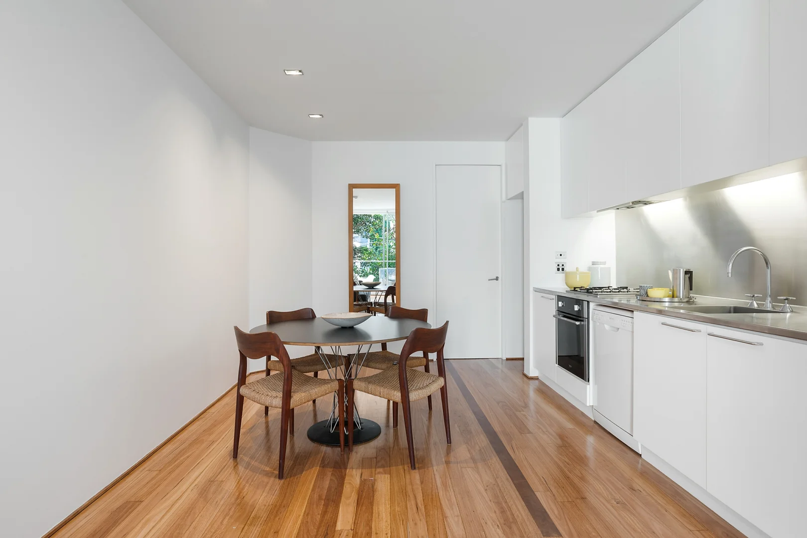 Additional image 3 of 713/46-50 Burton Street, Darlinghurst NSW 2010