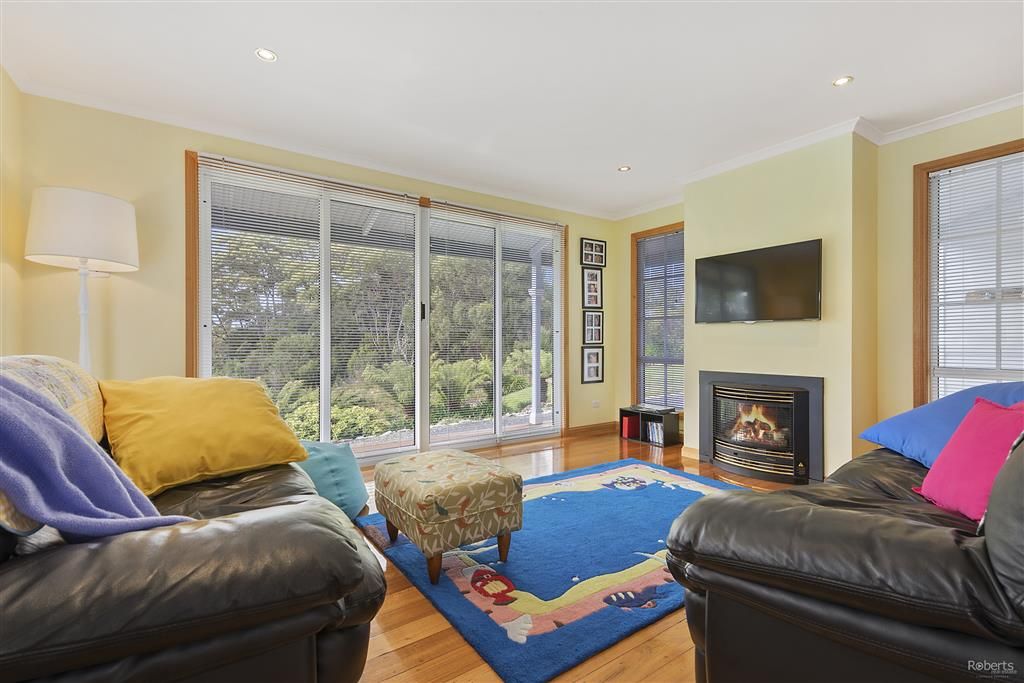 11 Frazer Street, Strahan TAS 7468, Image 2