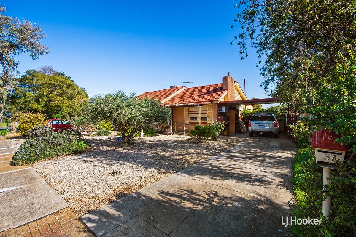 37 Bedchester Road, Elizabeth North SA 5113, Image 1