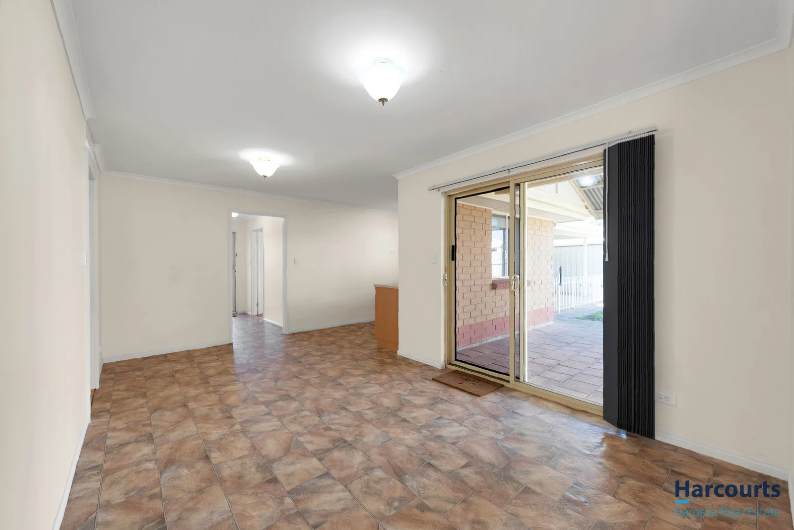 Additional image 7 of 6 Solaprobe Close, Craigmore SA 5114