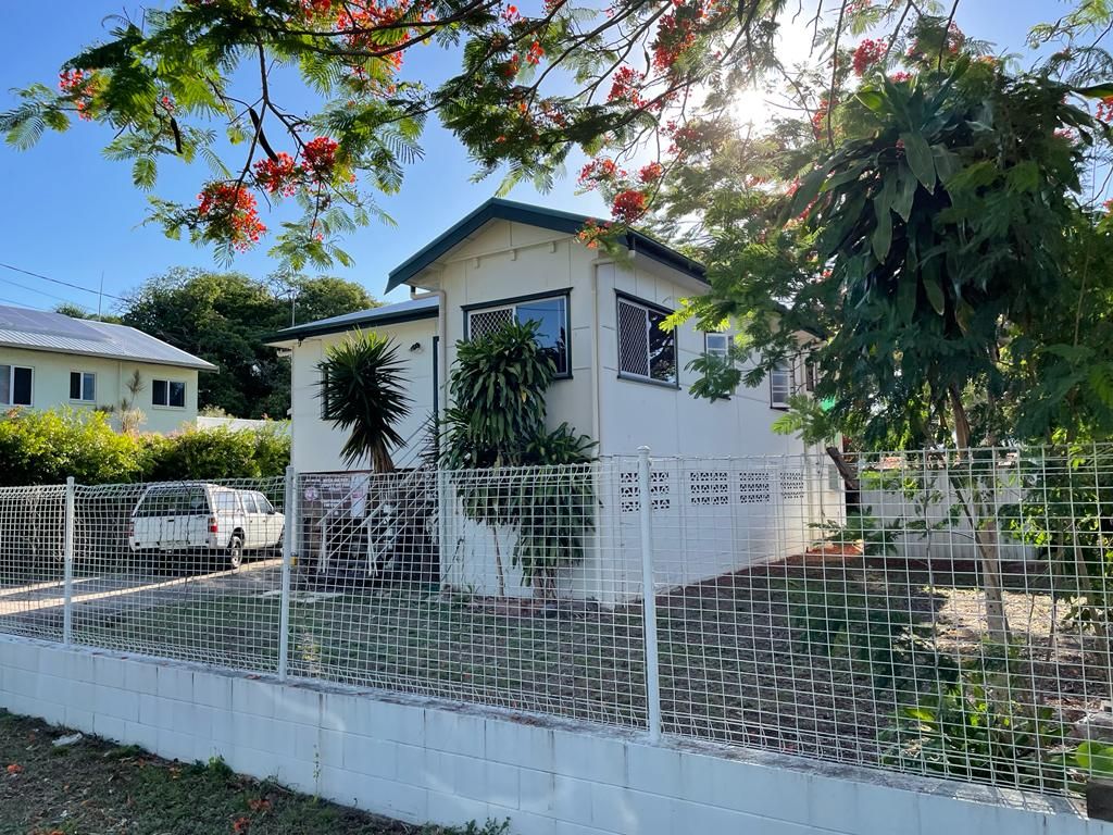 3 bedrooms House in 9 GOWRIE STREET MUNDINGBURRA QLD, 4812