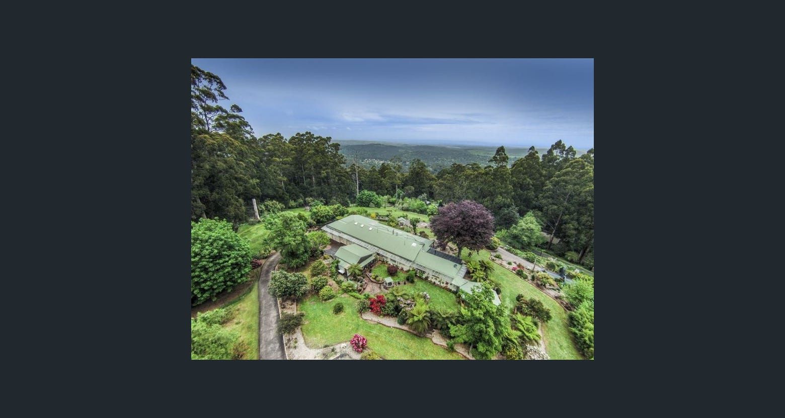 5 bedrooms House in  FERNY CREEK VIC, 3786