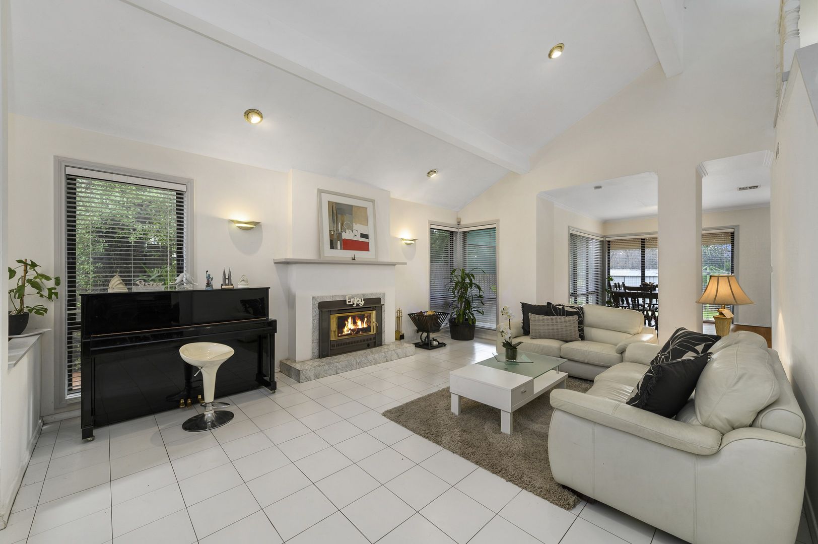 5 Krona Rise, Keilor Lodge VIC 3038, Image 2