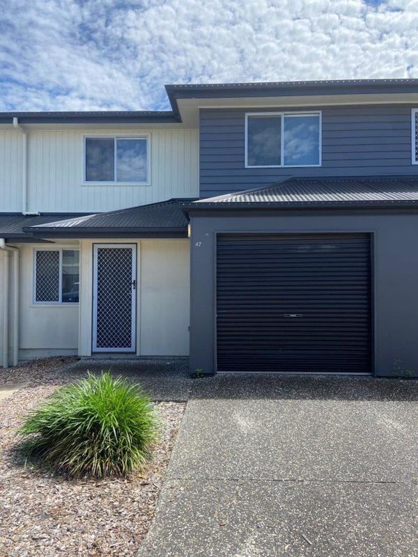 3 bedrooms Townhouse in 47/266 Henty Drive REDBANK PLAINS QLD, 4301